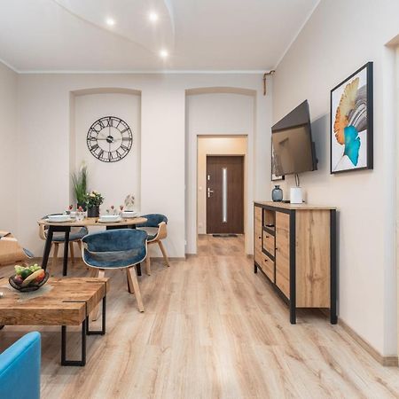 Spacious Apartment Near Wolin National Park By Noclegi Renters Miedzyzdroje Buitenkant foto